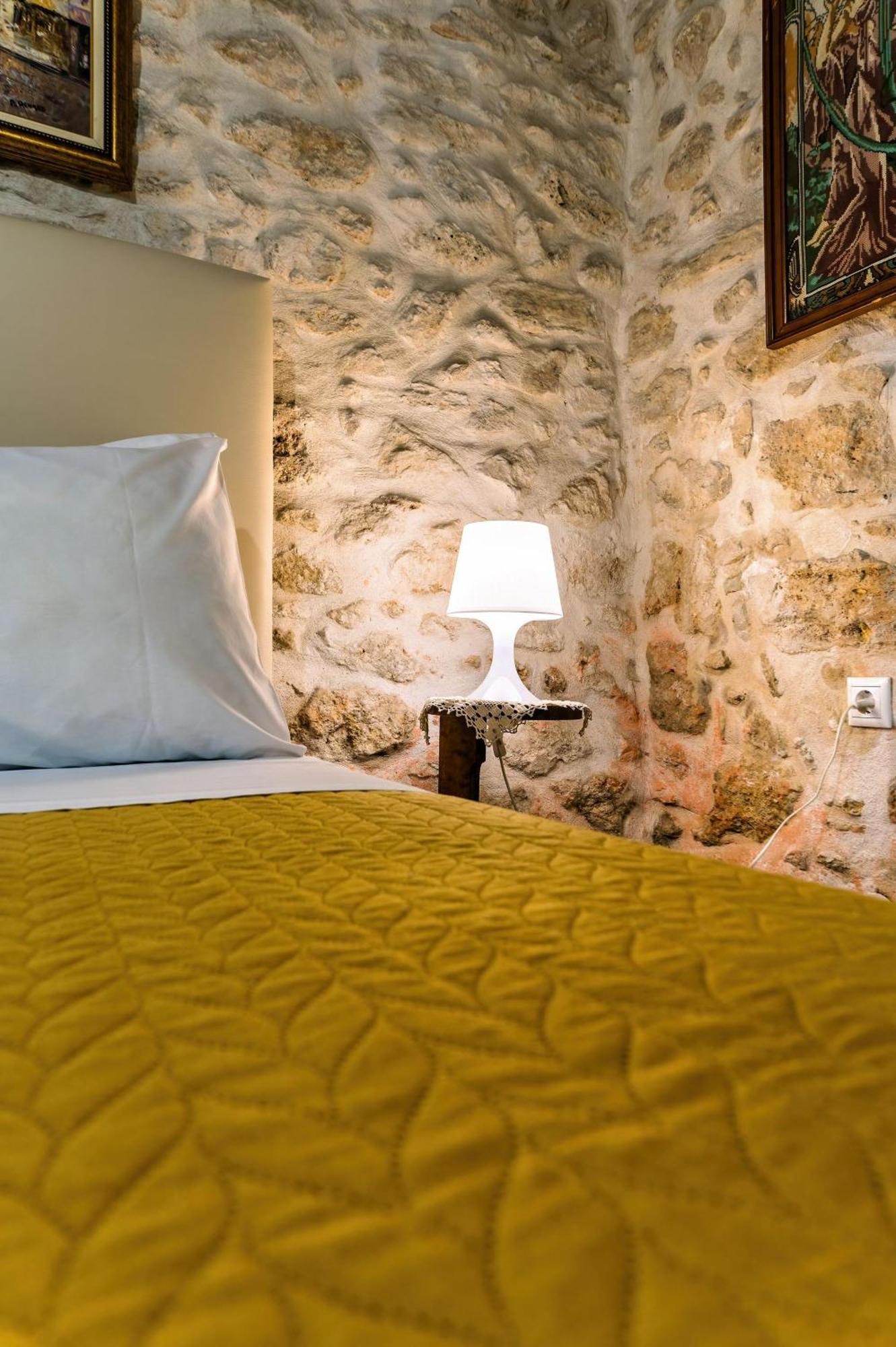 Guest House Aphrodite Kato Archanes Exterior photo